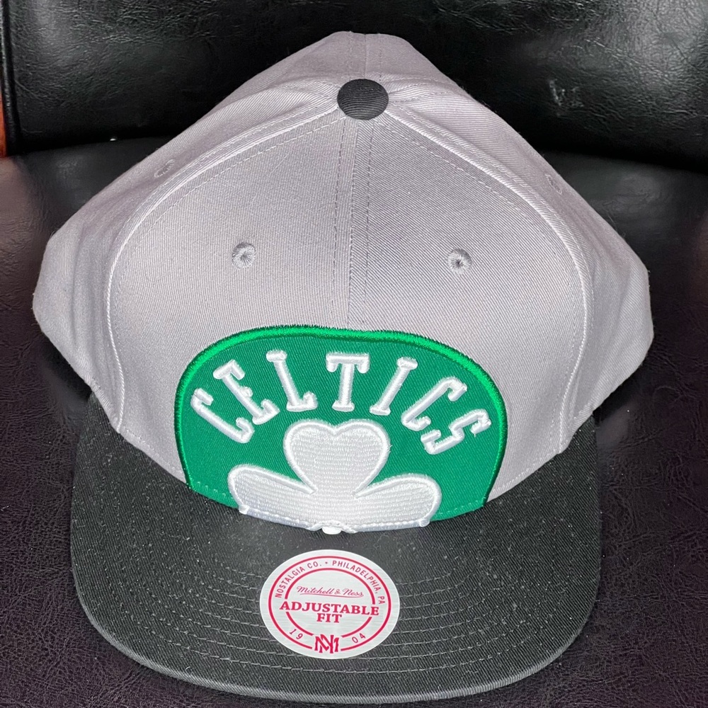 Boston Celtics Mitchell & Ness SnapBack